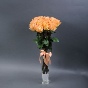 Букет із 11 троянд Кемел