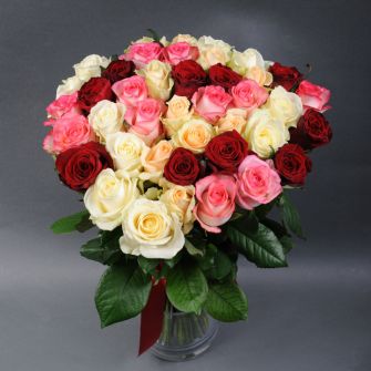Букет 41 троянда "Чотири стихії"