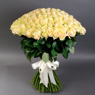 Букет із 101 троянди Піч Аваланч