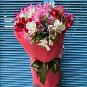 Букет альстромерій