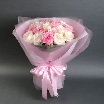 Bouquet of French roses White Ohara and Pink Ohara