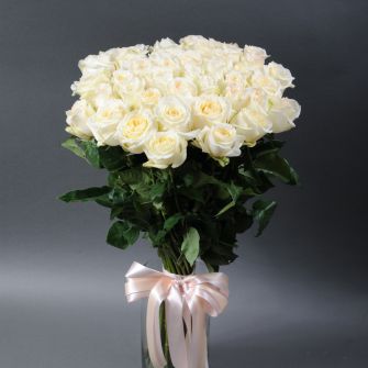 Букет 40 троянд Кендлайт