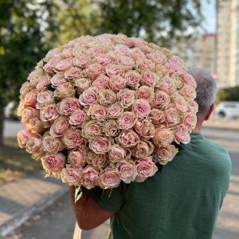 Букет 101 троянда Пінк Мондіаль