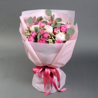 Букет з півоніями "Адель"