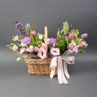 Композиція "Пасхальна квіткова симфонія"