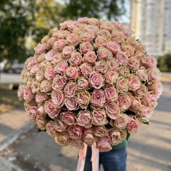 Bouquet of 100 Pink Mondial roses