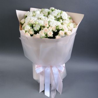 Букет з троянд Софі спрей та еустоми