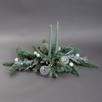 Новорічна композиція зі свічками