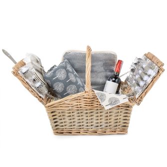 Кошик для пікніка "Традиції" на 4 особи