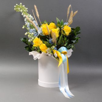 Композиція "Вітання з України"