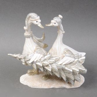 Статуэтка "Гуси"