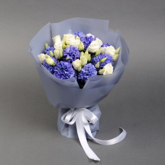 Букет еустом і гіацинтів "Валері"